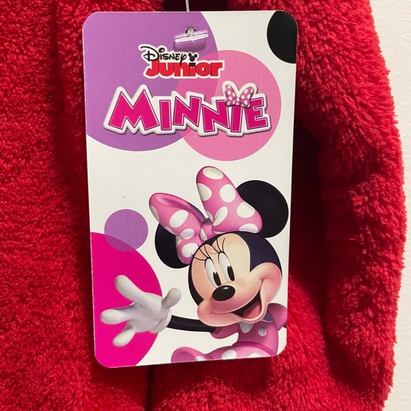 Size 4 top & Plushy - Picture 6 of 9